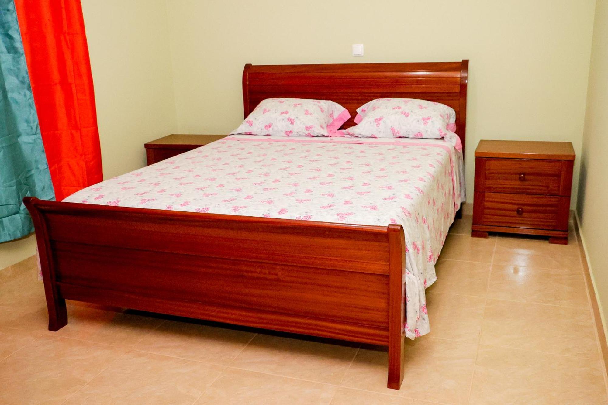 Fadias Quartos - Rooms Ribeira Grande Buitenkant foto